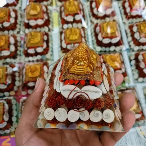 Gomti-Chakra-Orgone-Pyramid. Gomti Chakra Orgone Pyramid - Image 1