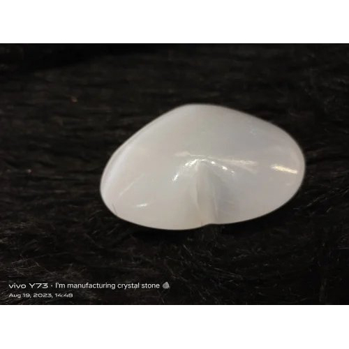 Selenite-Crystal-Heart. Selenite Crystal Heart - Image 1